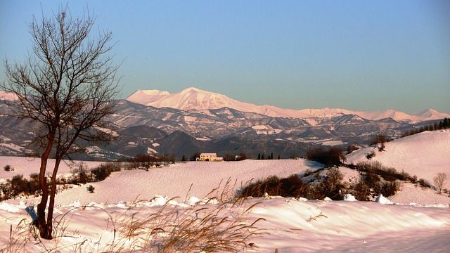 Appennino abruzzese innevato