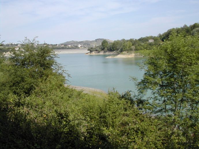 Scorcio della Riserva Naturale Lago di Penne, Pescara